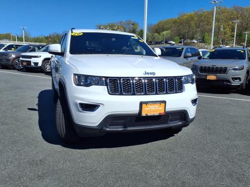 2020 Jeep Grand Cherokee Laredo E