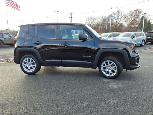 2023 Jeep Renegade Latitude