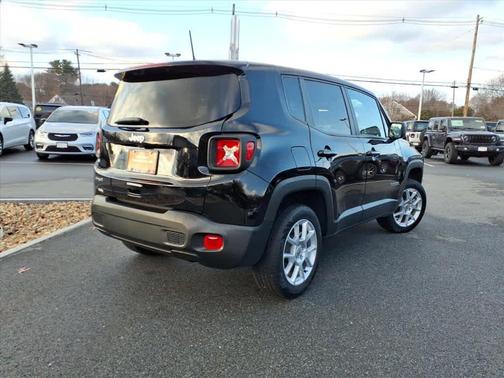 2023 Jeep Renegade Latitude