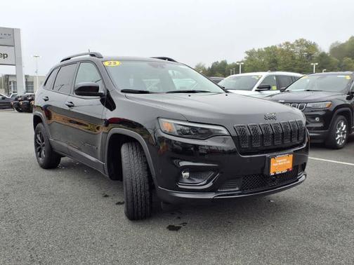 2023 Jeep Cherokee Altitude Lux