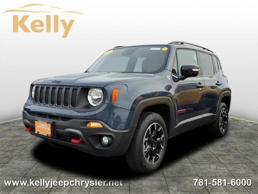 2023 Jeep Renegade Trailhawk