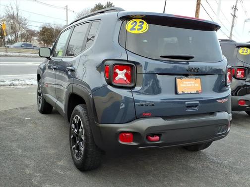 2023 Jeep Renegade Trailhawk