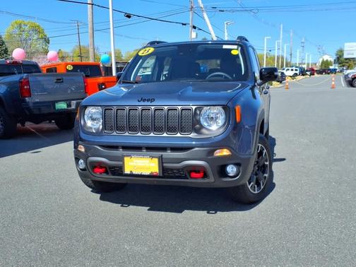 2023 Jeep Renegade Trailhawk