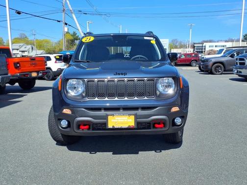 2023 Jeep Renegade Trailhawk