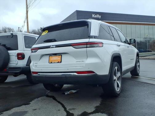 2023 Jeep Grand Cherokee Limited