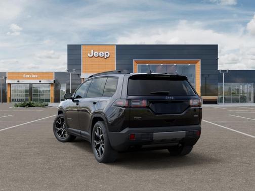 Diamond Black 2026 Jeep Cherokee Overland