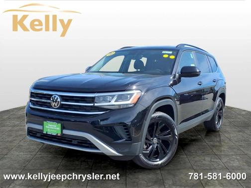 Deep Black Pearl Effect 2023 Volkswagen Atlas 3.6L SE w/Technology