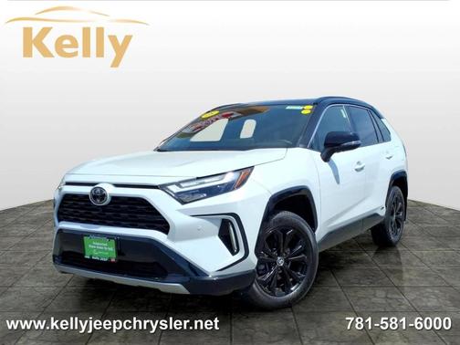Wind Chill Pearl / Midnight Black Metallic 2025 Toyota RAV4 Hybrid XSE