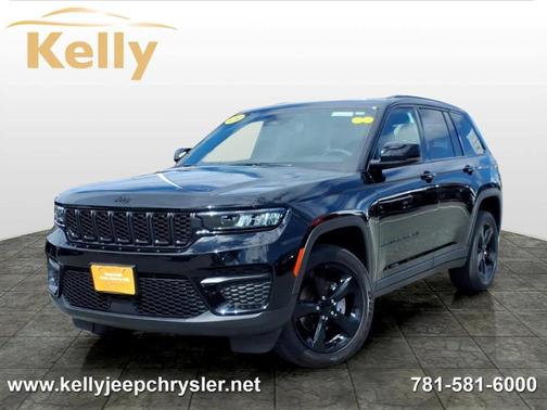 Diamond Black 2023 Jeep Grand Cherokee Altitude