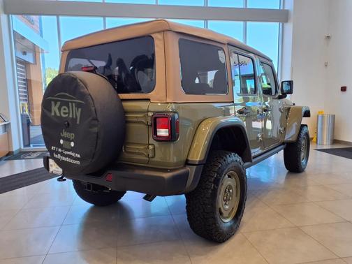 2025 Jeep Wrangler 4xe Sport