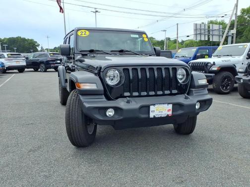 Black Clearcoat 2022 Jeep Wrangler Unlimited Sport