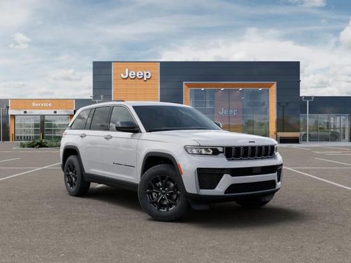 2026 Jeep Grand Cherokee Laredo
