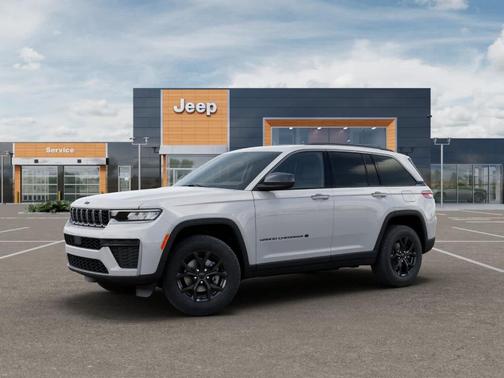 2026 Jeep Grand Cherokee Laredo