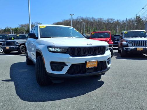2023 Jeep Grand Cherokee Altitude