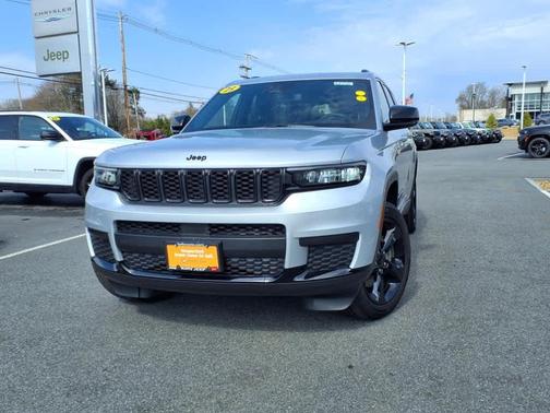 2023 Jeep Grand Cherokee L Laredo