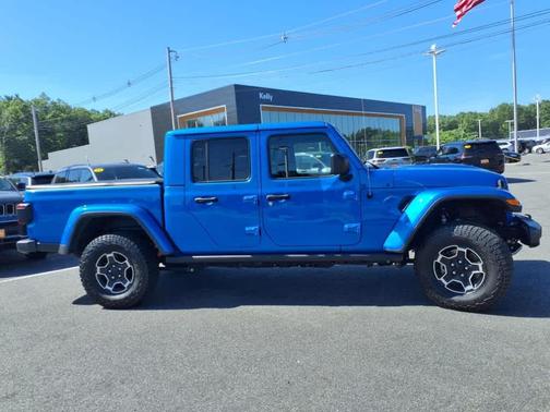 2022 Jeep Gladiator Mojave