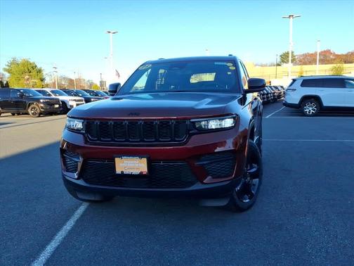 2023 Jeep Grand Cherokee Altitude
