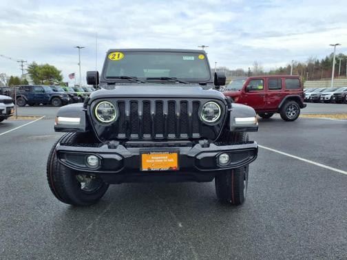 2021 Jeep Wrangler Unlimited Sahara Altitude