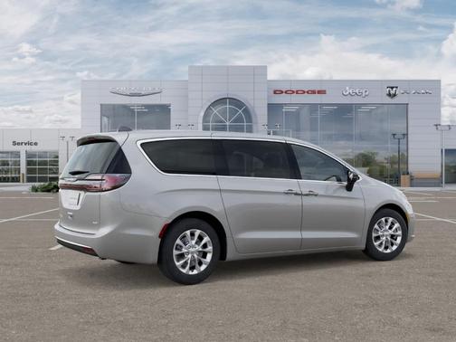 2026 Chrysler Pacifica Select AWD