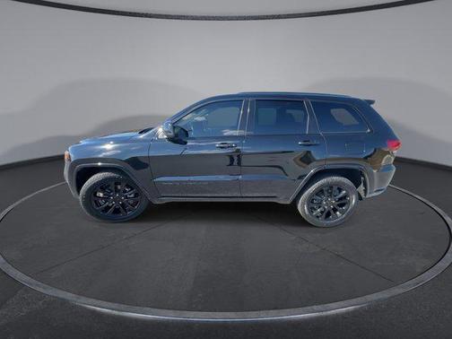 2021 Jeep Grand Cherokee Laredo