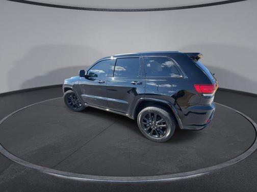 2021 Jeep Grand Cherokee Laredo