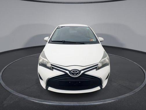 2015 Toyota Yaris LE