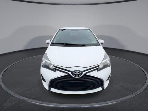2015 Toyota Yaris LE
