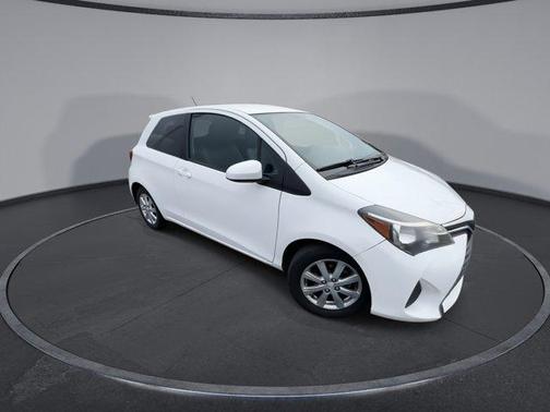 2015 Toyota Yaris LE
