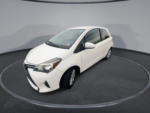 2015 Toyota Yaris LE