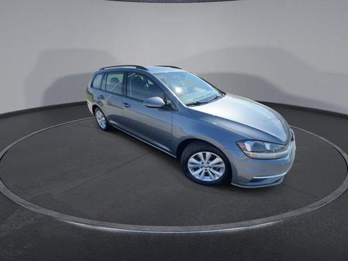 2019 Volkswagen Golf SportWagen TSI S