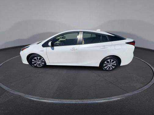 2022 Toyota Prius XLE