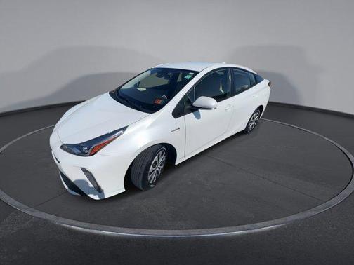 2022 Toyota Prius XLE