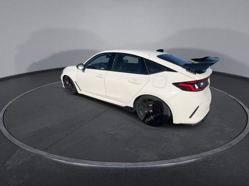 Championship White 2025 Honda Civic Type R Manual