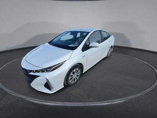 2022 Toyota Prius Prime XLE