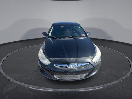 2012 Hyundai Accent GS