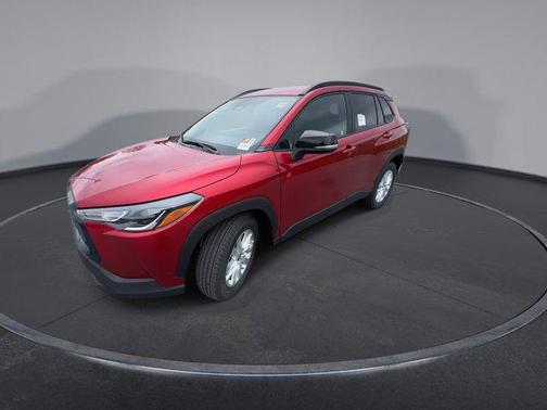 2025 Toyota Corolla Cross LE