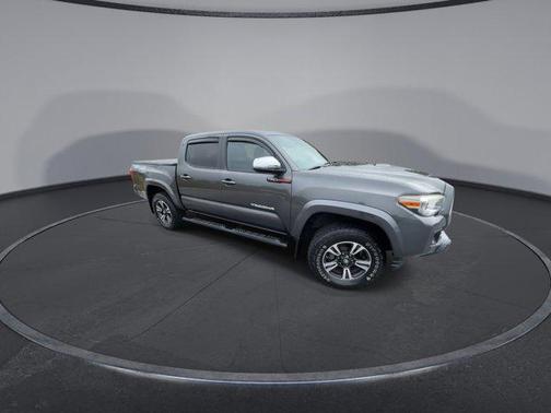 2018 Toyota Tacoma TRD Sport