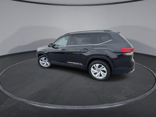 2022 Volkswagen Atlas 3.6L SE w/Technology