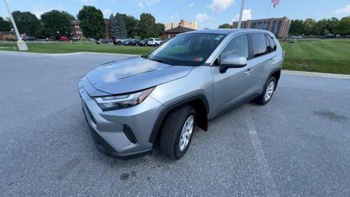 2023 Toyota RAV4 LE