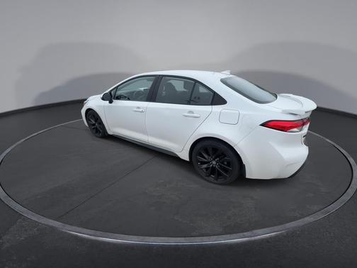 Wind Chill Pearl 2023 Toyota Corolla SE
