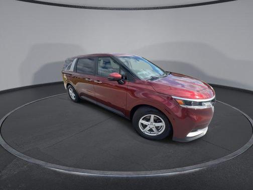2022 Kia Carnival LXS
