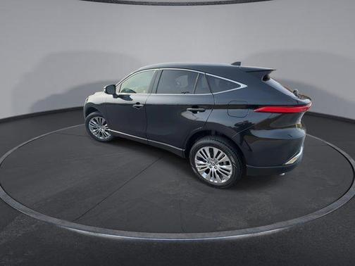 2022 Toyota Venza XLE