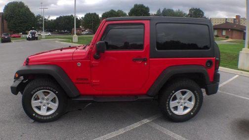 2017 Jeep Wrangler Sport