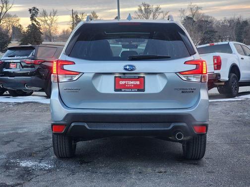 2023 Subaru Forester Touring