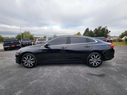 2025 Chevrolet Malibu FWD RS