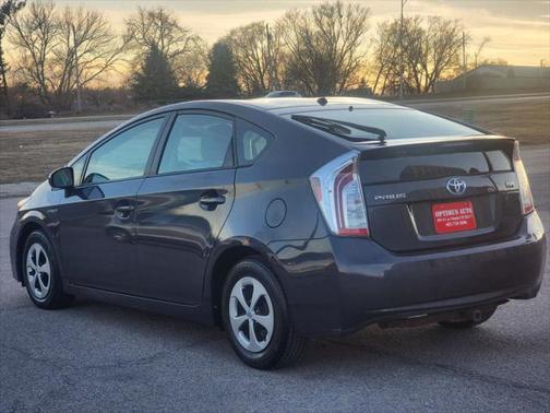 2013 Toyota Prius Two