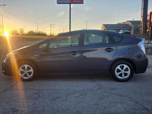 2013 Toyota Prius Two