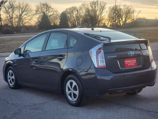 2013 Toyota Prius Two