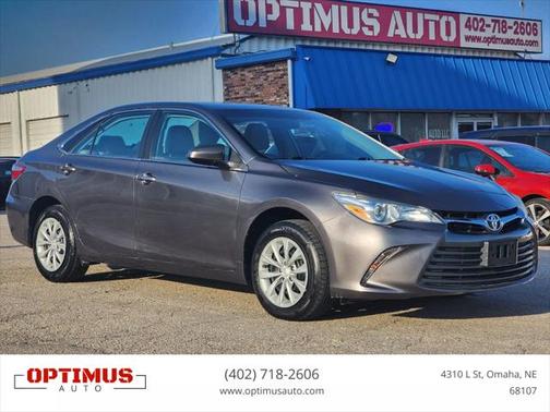 2017 Toyota Camry LE