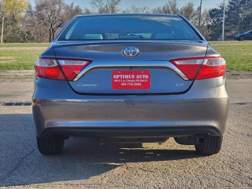 2017 Toyota Camry LE